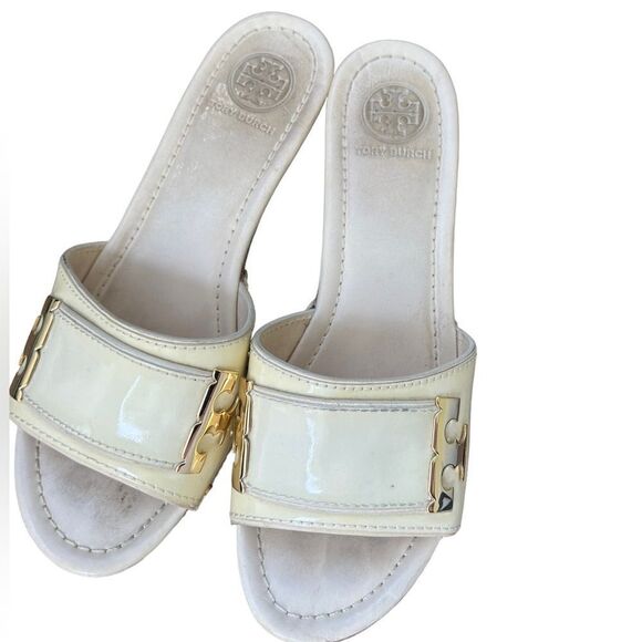 Tory Burch Patent Leather Cork Wedges - Picture 5 of 8